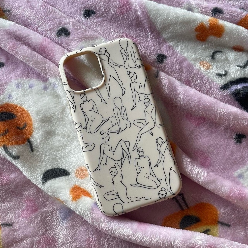 Velvet Caviar iphone 12 pro case